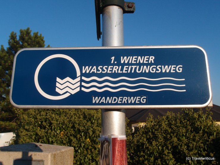 Sign of the 1. Wiener Wasserleitungsweg