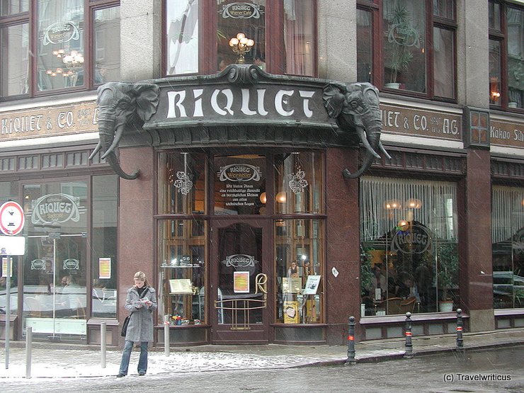 Storefront of Café Riquet in Leipzig, Germany
