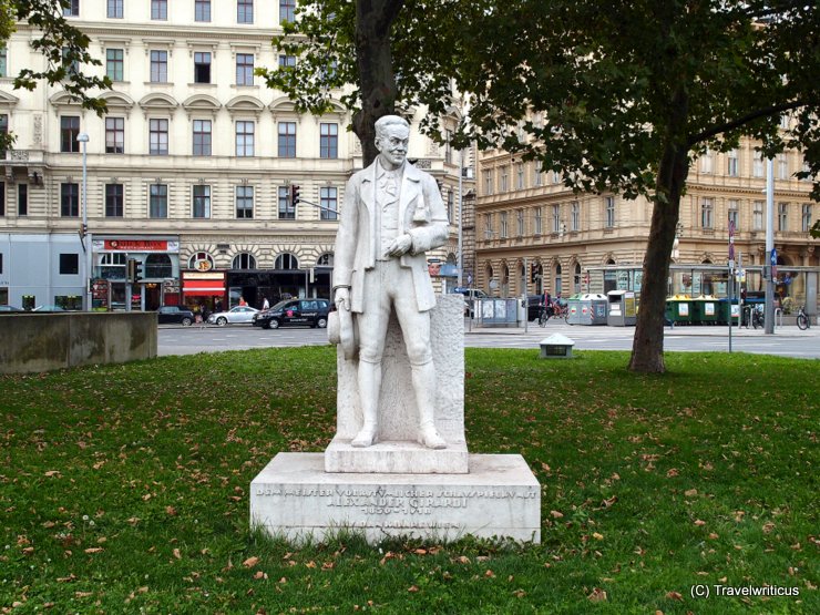 Monument to Alexander Girardi in Vienna